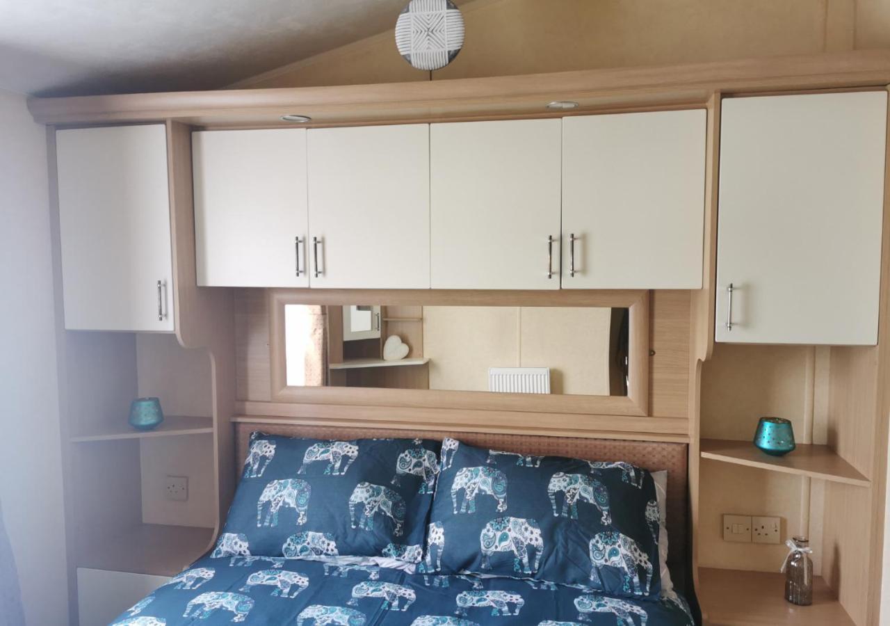 Tranquil 6 Berth Luxury Holiday Home Чичестър Екстериор снимка